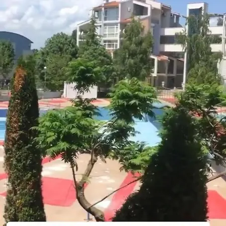Самостоятелен Апартамент В Затворен Комплекс Sunny Beach