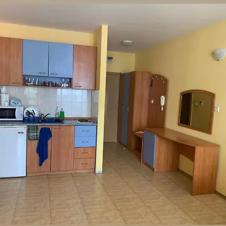 Apartament Самостоятелен Апартамент В Затворен Комплекс *